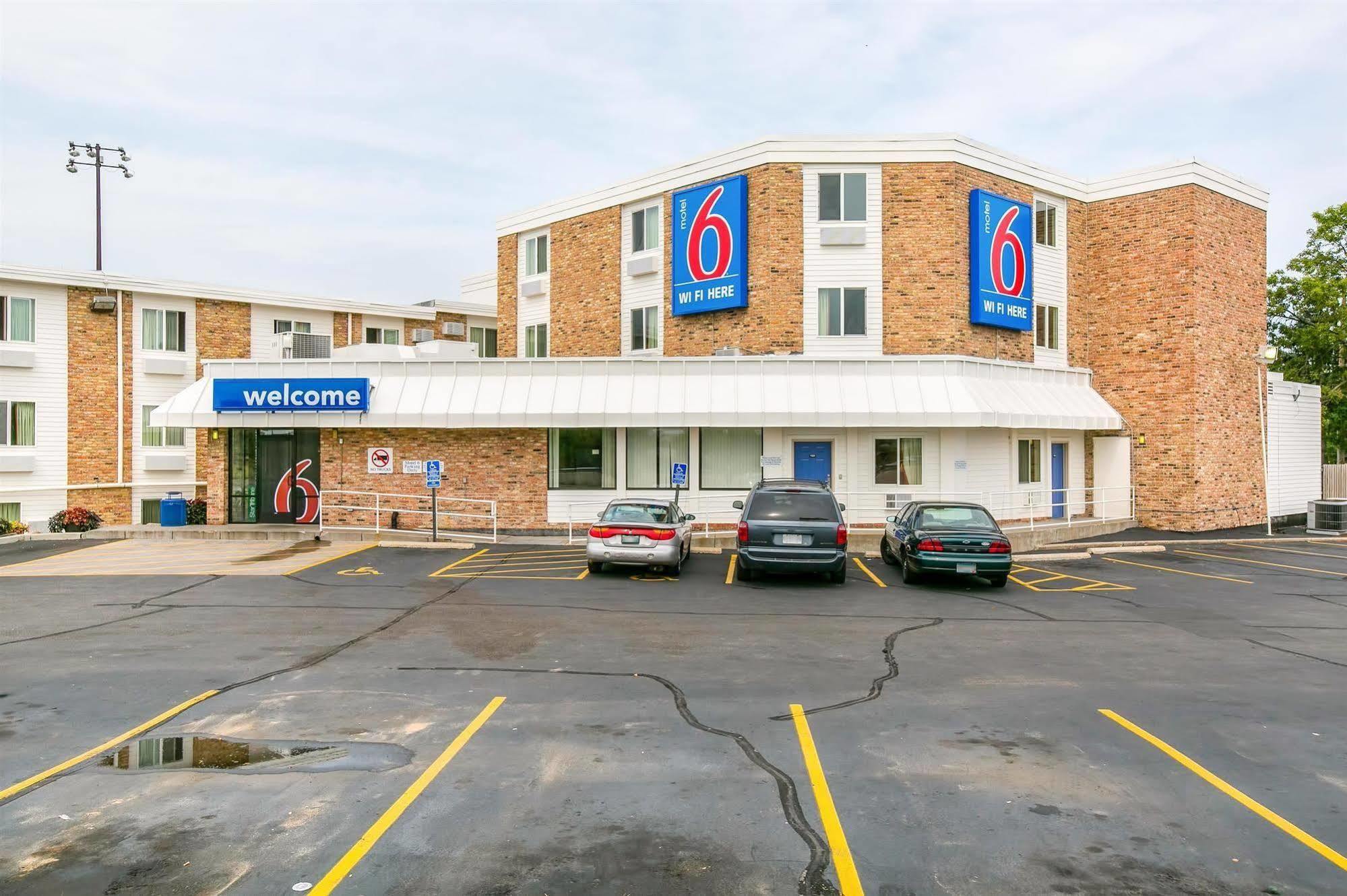 Motel 6 Minneapolis Airport - Mall Of America Dış mekan fotoğraf