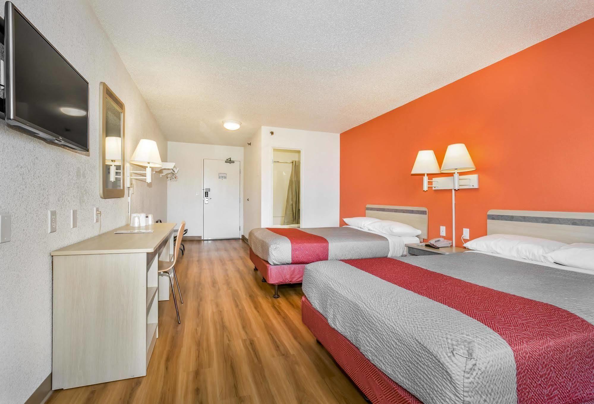 Motel 6 Minneapolis Airport - Mall Of America Dış mekan fotoğraf